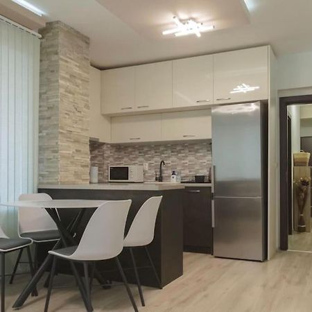 Breeze Apartment Burgas City Exterior foto